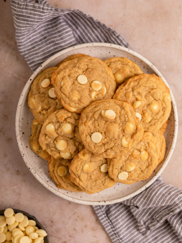 Chewy White Chocolate Chip Cookies
