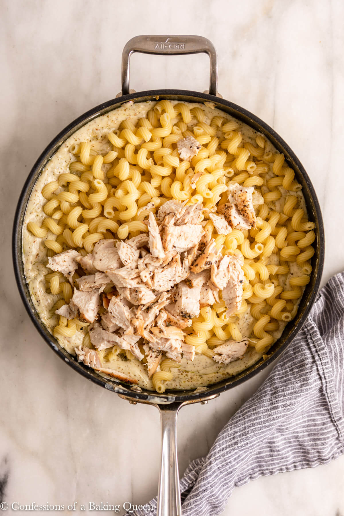 Chicken Pesto Mac & Cheese Confessions of a Baking Queen